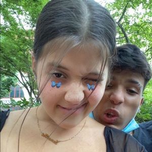 Meet your Posher, Samantha